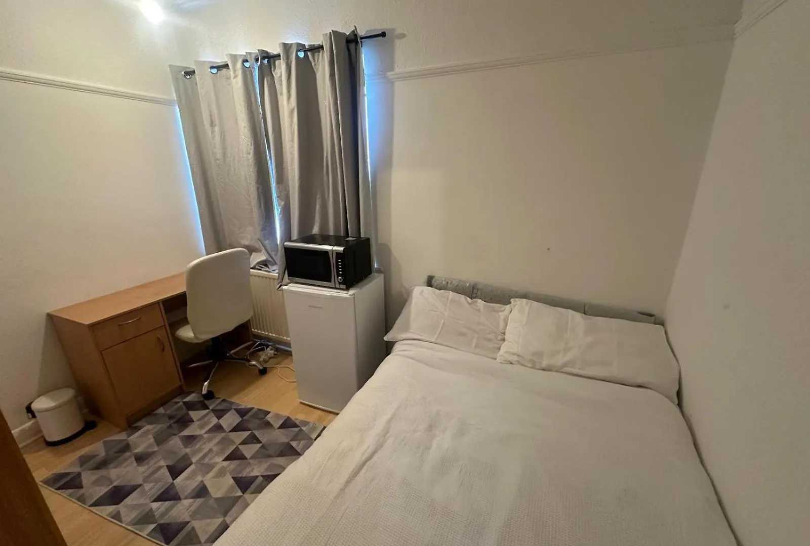 Homestay Queenel Room Eltham